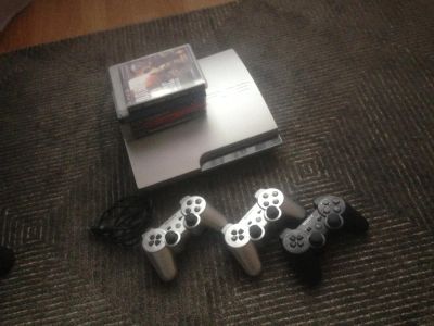 Лот: 10678969. Фото: 1. Sony Play Station 3 Slim 320Gb... Игровые приставки, консоли
