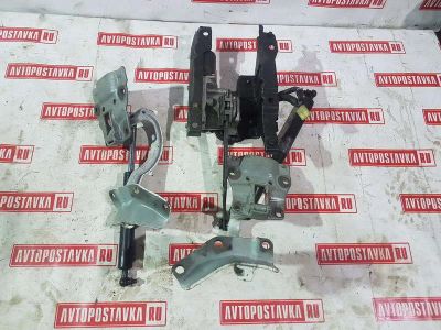 Лот: 20897756. Фото: 1. Петля двери багажника Honda Accord... Кузов