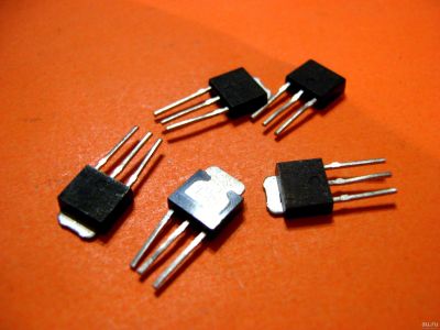 Лот: 18319065. Фото: 1. FQU11P06, транзистор p-канал... Транзисторы