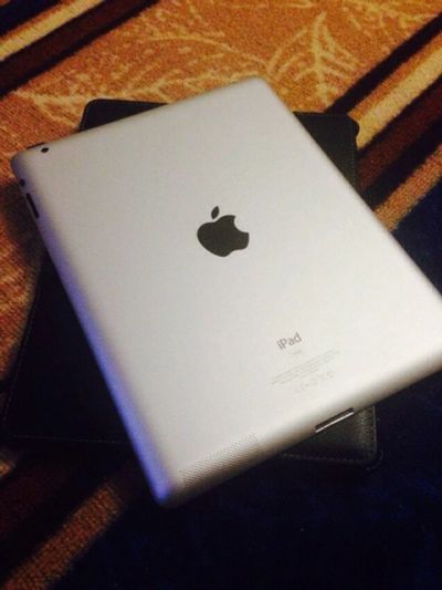 Лот: 3624855. Фото: 1. IPad 2 wifi 16gb РСТ. Планшеты