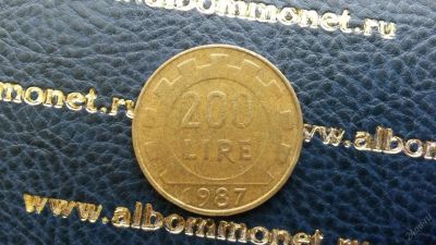Лот: 5548810. Фото: 1. 200 лир Италия 1987 год. Европа