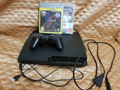 Лот: 11325015. Фото: 1. Sony PlayStation 3 slim + 2 диска... Игровые приставки, консоли