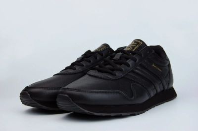 Лот: 16933116. Фото: 1. Кроссовки Adidas Haven Triple... Кеды, кроссовки, слипоны