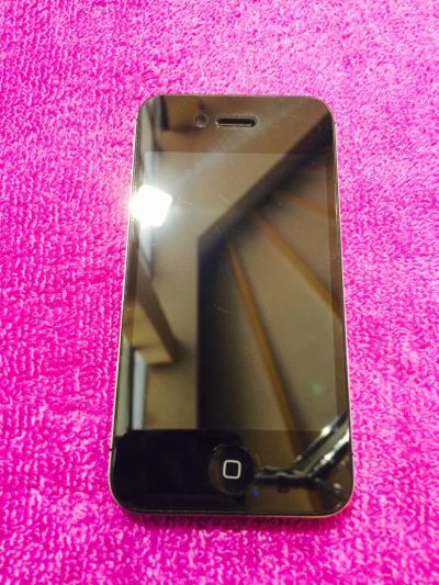 Лот: 5287674. Фото: 1. iPhone 4s 32gb black. Смартфоны