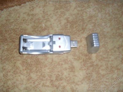 Лот: 1161483. Фото: 1. Зарядное устройство USB для АА... Другое (аксессуары)