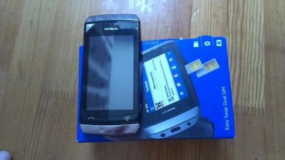 Лот: 4436762. Фото: 1. NOKIA asha 305. Кнопочные мобильные телефоны