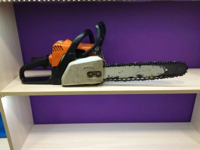 Лот: 8749235. Фото: 1. Продам бензопилу Stihl MS 180... Бензо-, мотоинструмент