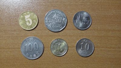 Лот: 24618704. Фото: 1. Набор монет Азии. 7. Наборы монет