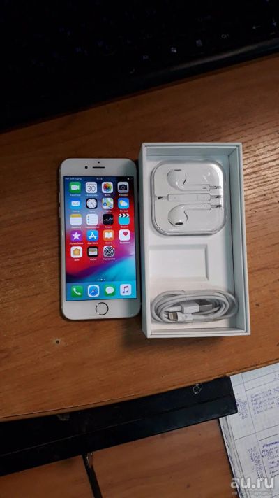 Лот: 13502540. Фото: 1. Продам айфон 6s. Смартфоны