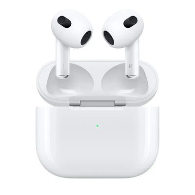 Лот: 21765539. Фото: 1. Apple AirPods with Charging Case... Наушники, гарнитуры
