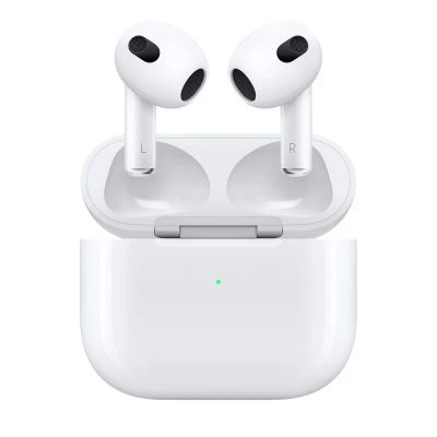 Лот: 21765539. Фото: 1. Apple AirPods with Charging Case... Наушники, гарнитуры