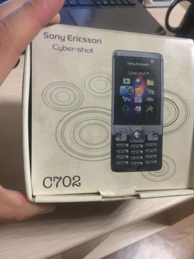 Лот: 8085460. Фото: 1. Sony C702. Кнопочные мобильные телефоны