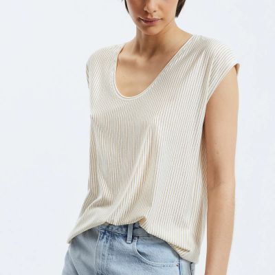 Лот: 24537520. Фото: 1. Футболка LaRedoute. Топы, майки