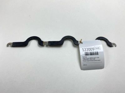 Лот: 25778450. Фото: 1. Пластина Nissan Terrano 1992 1108643G00... Двигатель и элементы двигателя