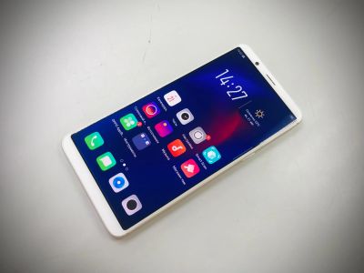 Лот: 19368067. Фото: 1. Телефон Oppo R11s Plus. Смартфоны