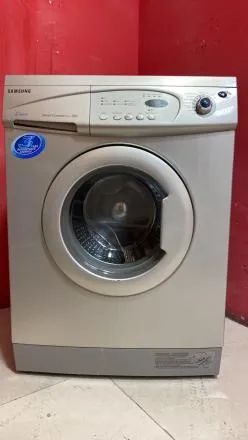 Лот: 20937075. Фото: 1. стиральная машина Samsung бу код... Стиральные машины