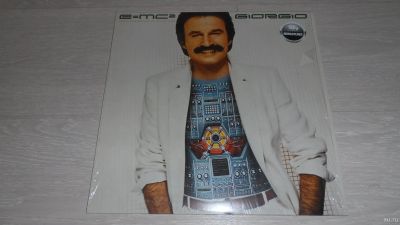 Лот: 13227005. Фото: 1. Giorgio Moroder – E=MC² (LP)_Europe... Аудиозаписи