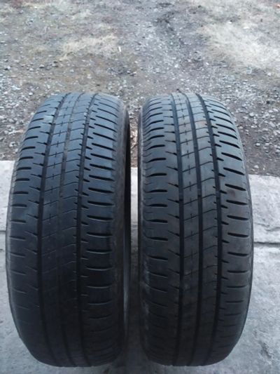 Лот: 25189964. Фото: 1. Шина bridgestone 185/65/15. Шины