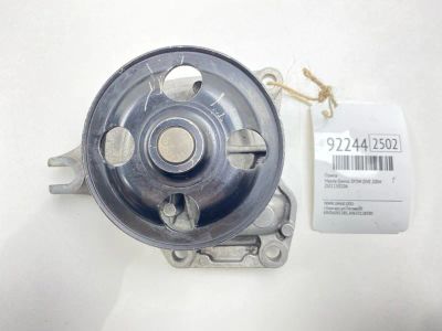 Лот: 23597149. Фото: 1. Помпа Mazda Demio 2004 ZJ0115010A... Двигатель и элементы двигателя