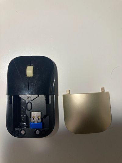 Лот: 25440276. Фото: 1. Беспроводная мышь HP. Не работает. Клавиатуры и мыши