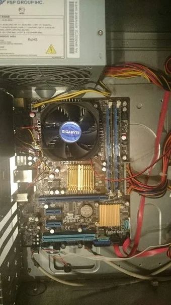 Лот: 4925415. Фото: 1. Intel core 2 duo E7400 4 Gb оперативки. Компьютеры в сборе