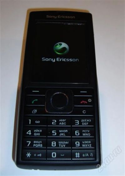 Лот: 823443. Фото: 1. Sony Ericsson Cedar. Кнопочные мобильные телефоны