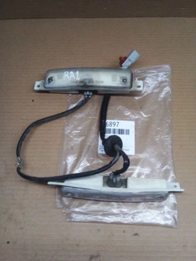 Лот: 21404092. Фото: 1. подсветка номера Honda Odyssey... Двигатель и элементы двигателя