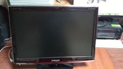 Лот: 12586015. Фото: 1. Монитор Samsung T220. ЖК-мониторы
