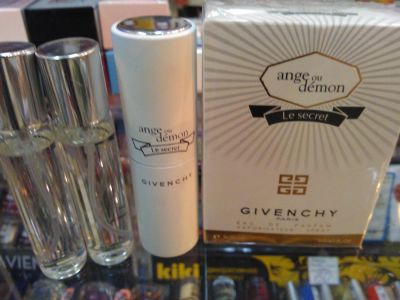 Лот: 6064548. Фото: 1. Givenchy Ange Ou Demon Le Secret... Женская парфюмерия