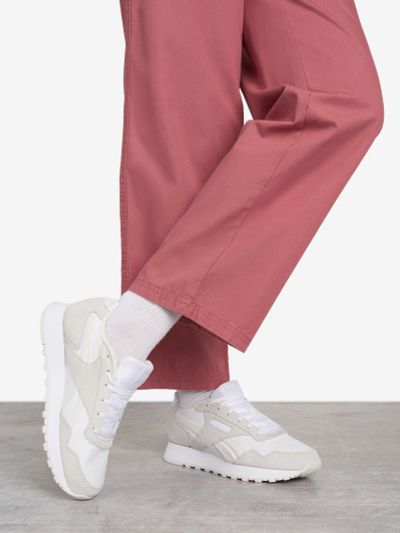Лот: 25369535. Фото: 1. Кроссовки женские Reebok Glide... Кеды, кроссовки, слипоны