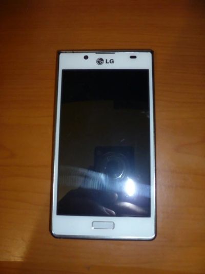 Лот: 4805518. Фото: 1. LG optimus L7. обмен на гитару. Смартфоны
