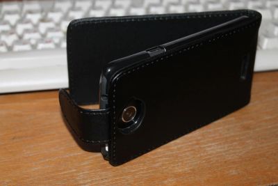 Лот: 7353291. Фото: 1. Чехол HTC One X S720e (флип, новый... Чехлы, бамперы
