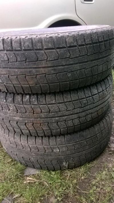 Лот: 8271026. Фото: 1. Продам 205/70/14 Bridgestone Blizzak... Шины