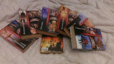 Лот: 6663773. Фото: 1. Серия книг Роберта Джордана "Колесо... Художественная