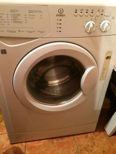 Лот: 7072825. Фото: 1. Продам стиральную машинку indesit. Стиральные машины