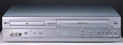 Лот: 2328299. Фото: 1. Видеомагнитофон LG DC596W. DVD, Blu-Ray плееры