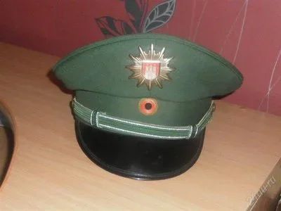 Лот: 1496240. Фото: 1. германия фуражка полиции. Обмундирование