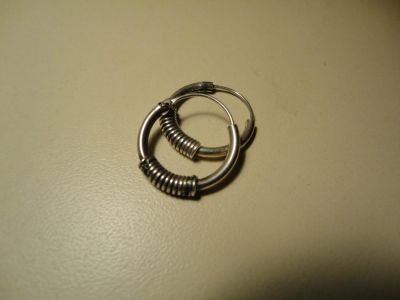 Лот: 6398505. Фото: 1. Серьги диаметр ок.1,5 см. Индия. Серьги, каффы