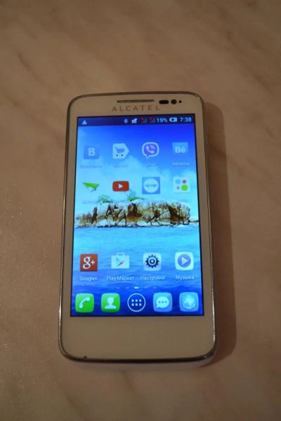 Лот: 7755632. Фото: 1. Alcatel One Touch 5020D белый. Смартфоны