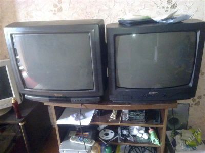 Лот: 2019288. Фото: 1. 2 телевизора Sharp / Samsung читаем... Телевизоры