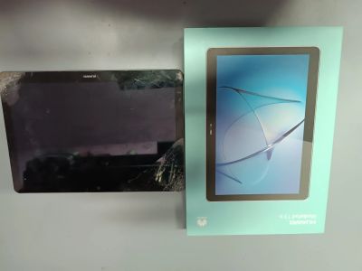 Лот: 19900391. Фото: 1. Планшет Huawei T3 10. Планшеты