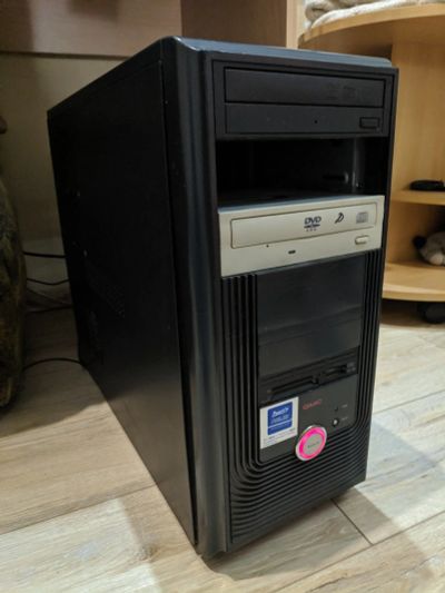 Лот: 15333570. Фото: 1. Компьютер Nvidia GeForce 210. Компьютеры в сборе