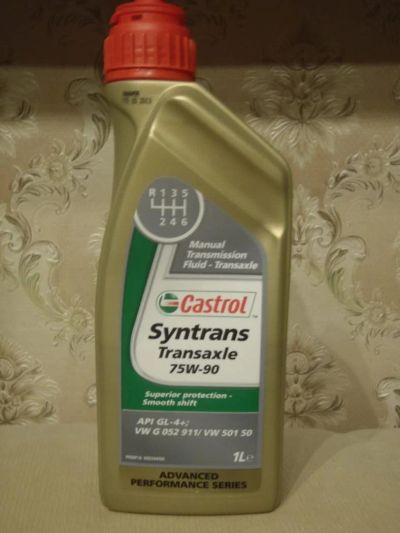 Лот: 7985804. Фото: 1. Castrol Syntrans Transaxle 75W-90. Масла, жидкости