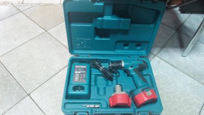 Лот: 4886588. Фото: 1. Продам шуруповерт Makita 6281DWPE... Электроинструмент