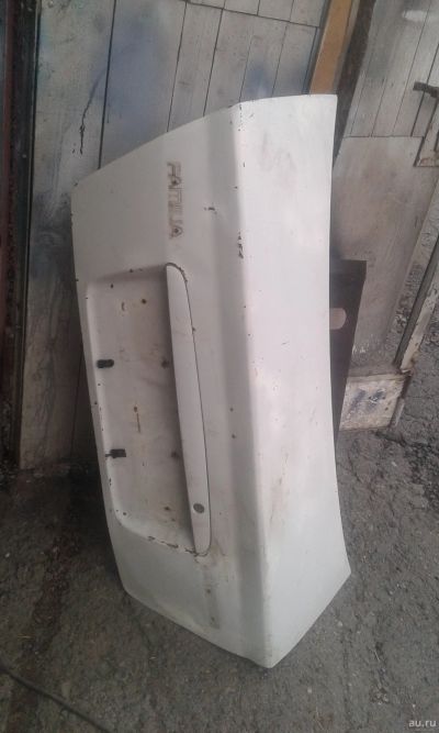 Лот: 14558400. Фото: 1. крышка багажника mazda familia. Кузов