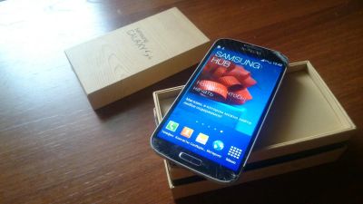 Лот: 7621074. Фото: 1. Samsung Galaxy S4 i9500 Оригинал. Смартфоны