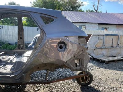 Лот: 23017992. Фото: 1. крыло Hyundai IX35 LM. Двигатель и элементы двигателя