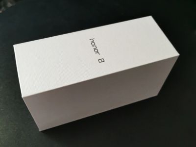 Лот: 17080137. Фото: 1. Смартфон HONOR 8. Чехлы, бамперы