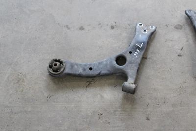 Лот: 3820710. Фото: 1. Toyota Corolla , Fielder , Runx... Ходовая, подвеска, рулевое управление