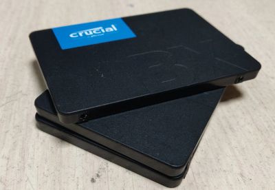 Лот: 20305566. Фото: 1. SSD 120 ГБ 2.5"/SATA-3/Crusial... SSD-накопители
